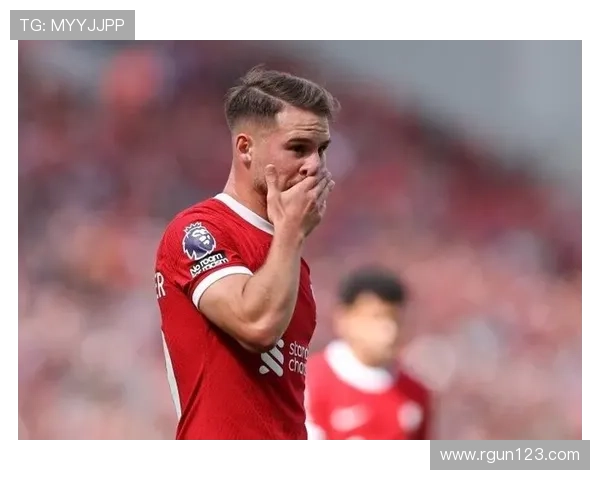 镜报：曼联考虑追逐麦卡利斯特