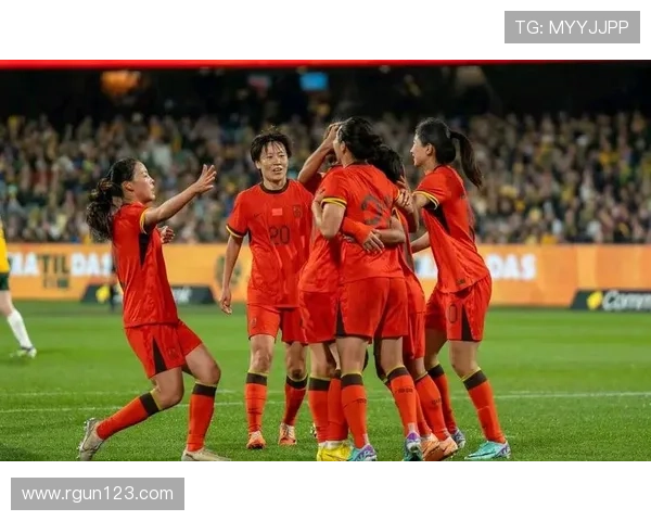 辉煌女足激励姐妹同逐梦世界杯