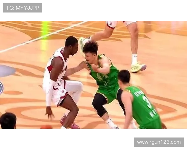 辽宁负广州姜宇星表现不佳布罗金顿失位 辽宁负广州姜宇星表现不佳布罗金顿失位